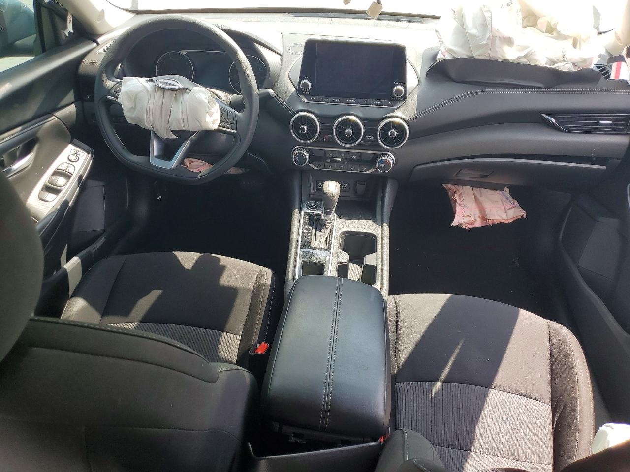 2025 NISSAN SENTRA