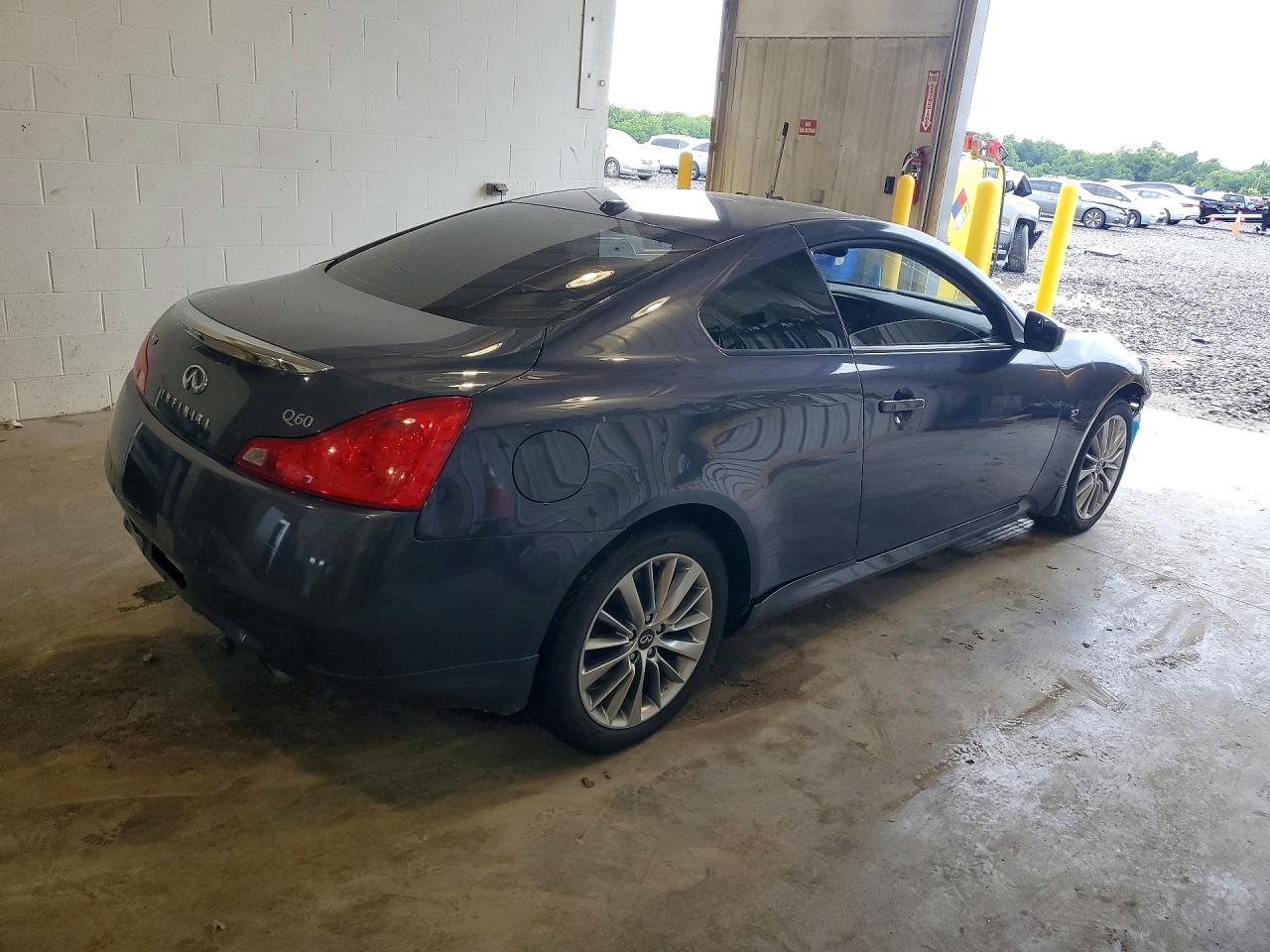 2014 INFINITI Q60