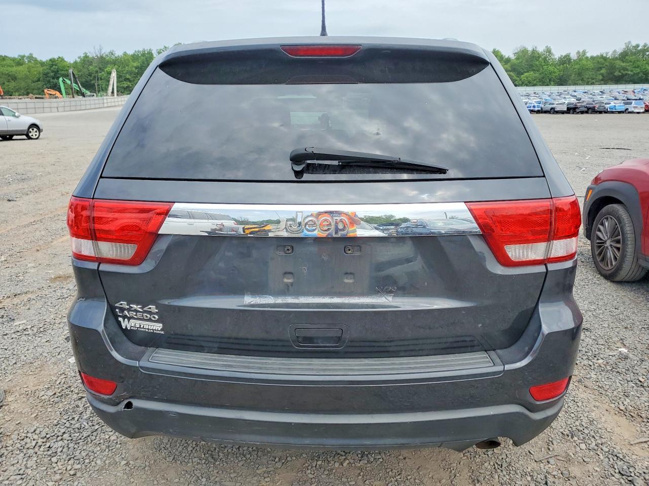2011 JEEP CHEROKEE
