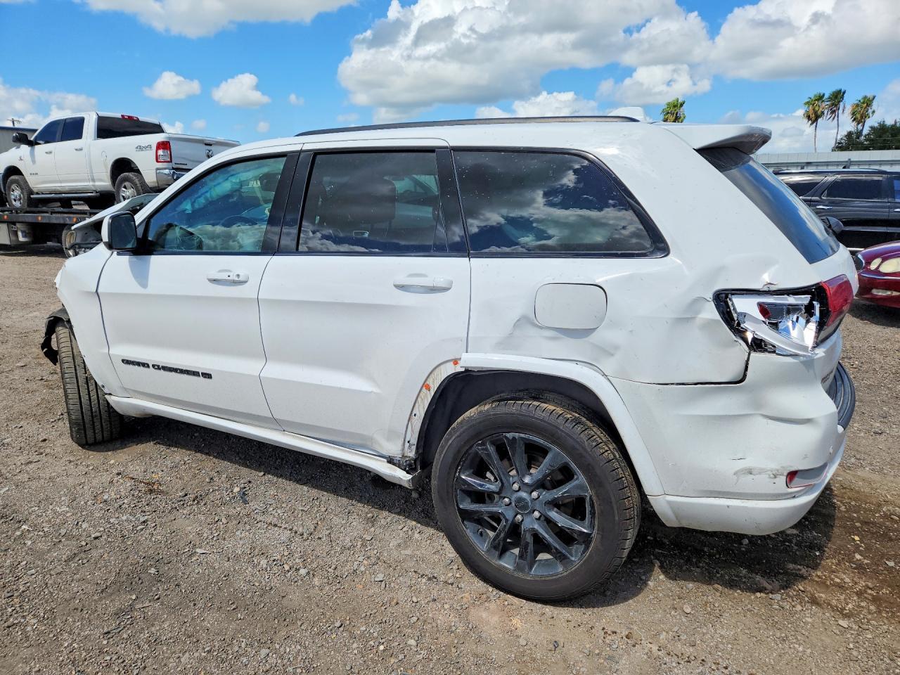 2022 JEEP CHEROKEE
