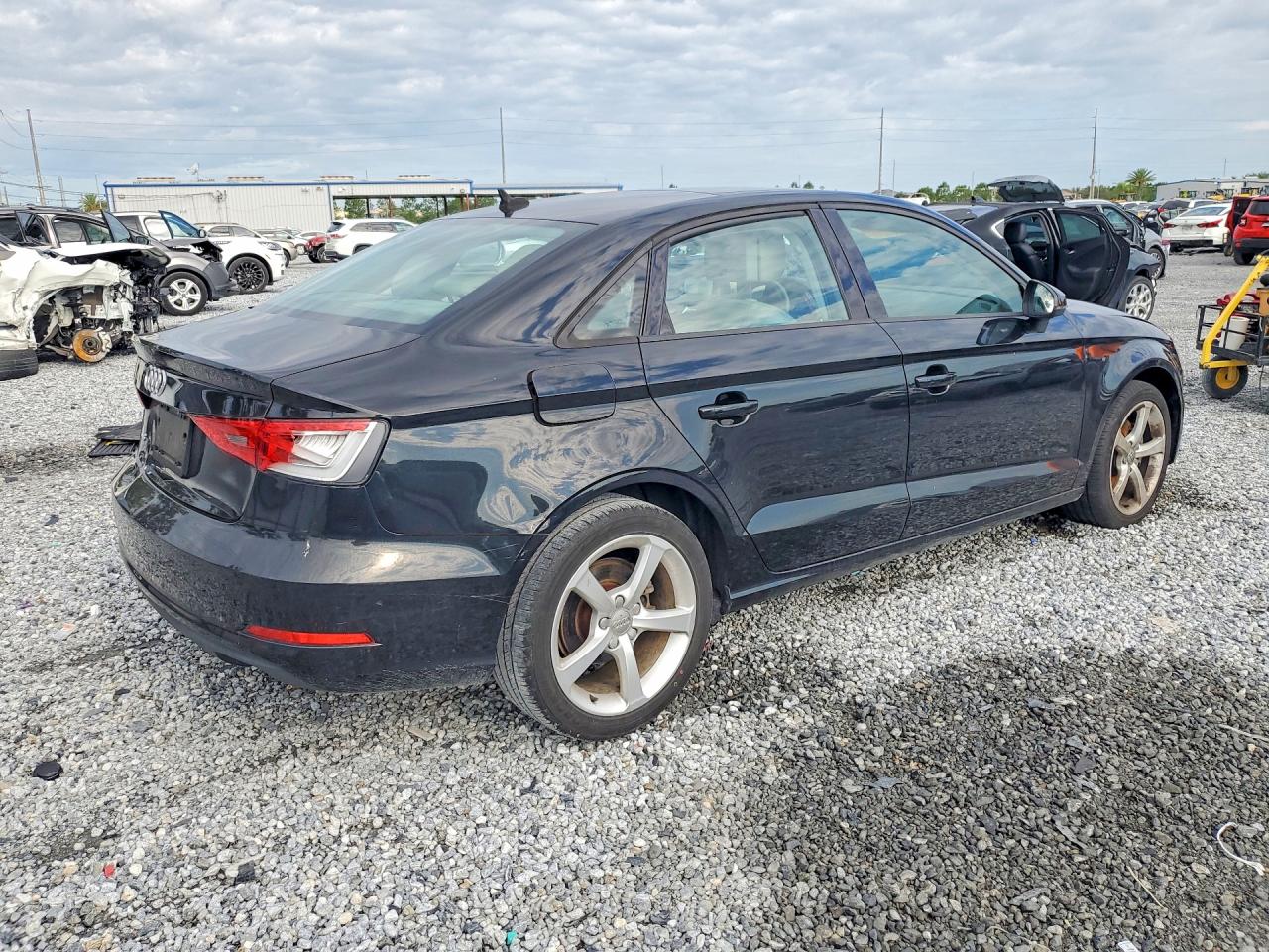 2015 AUDI A3