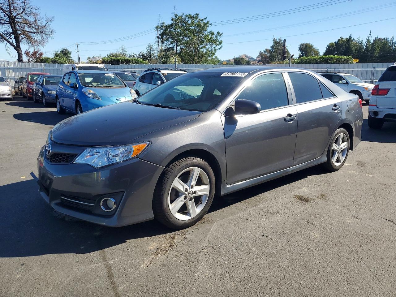 2013 TOYOTA CAMRY