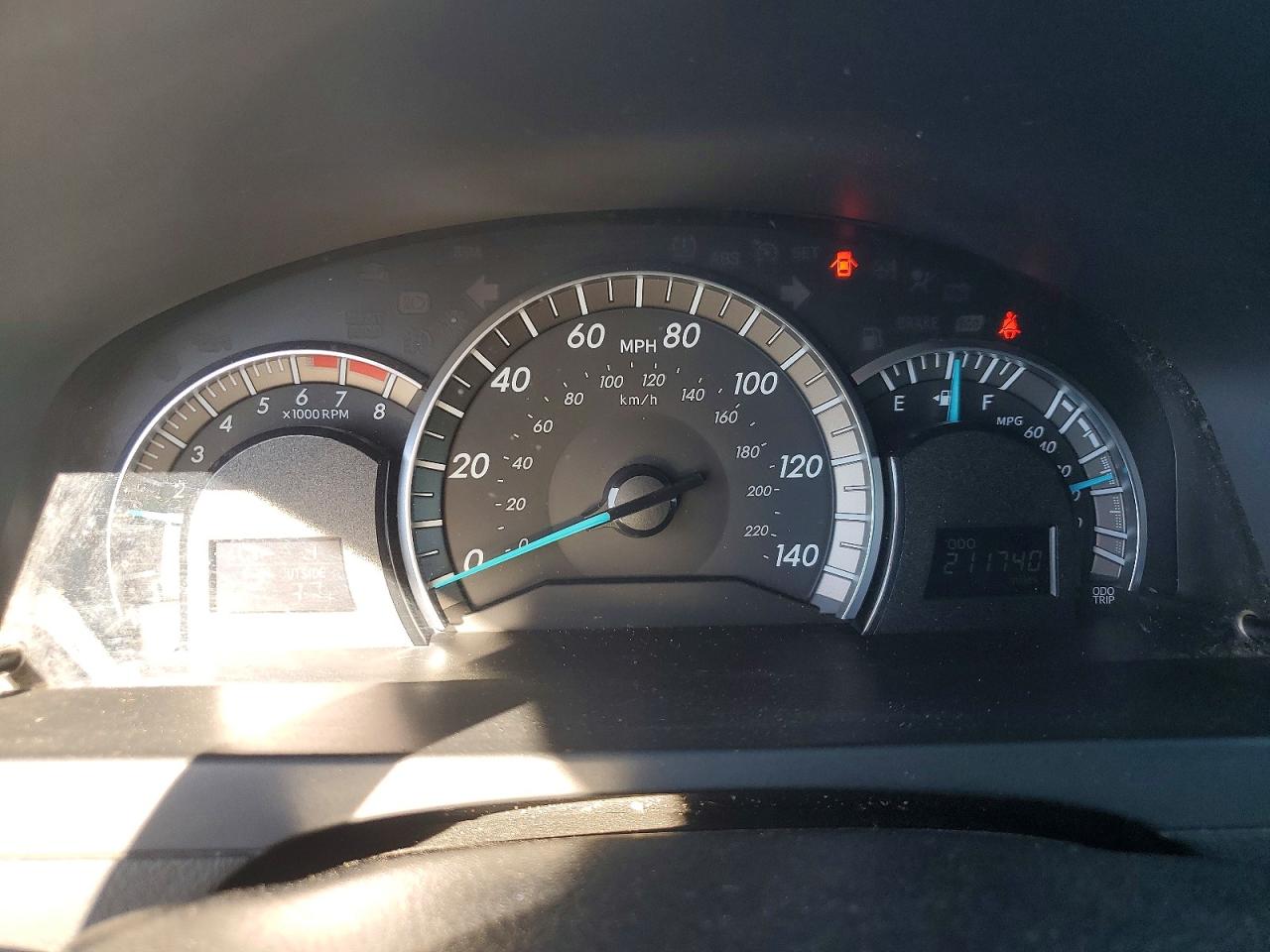 2013 TOYOTA CAMRY