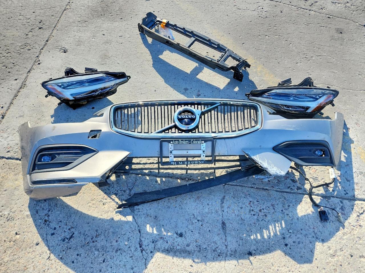 2021 VOLVO S60