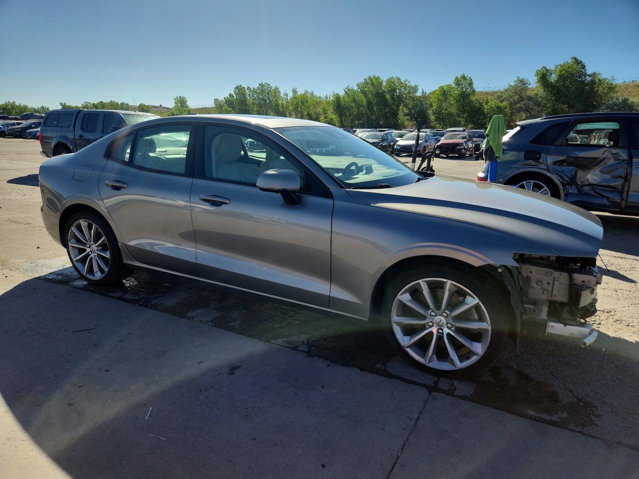 2021 VOLVO S60