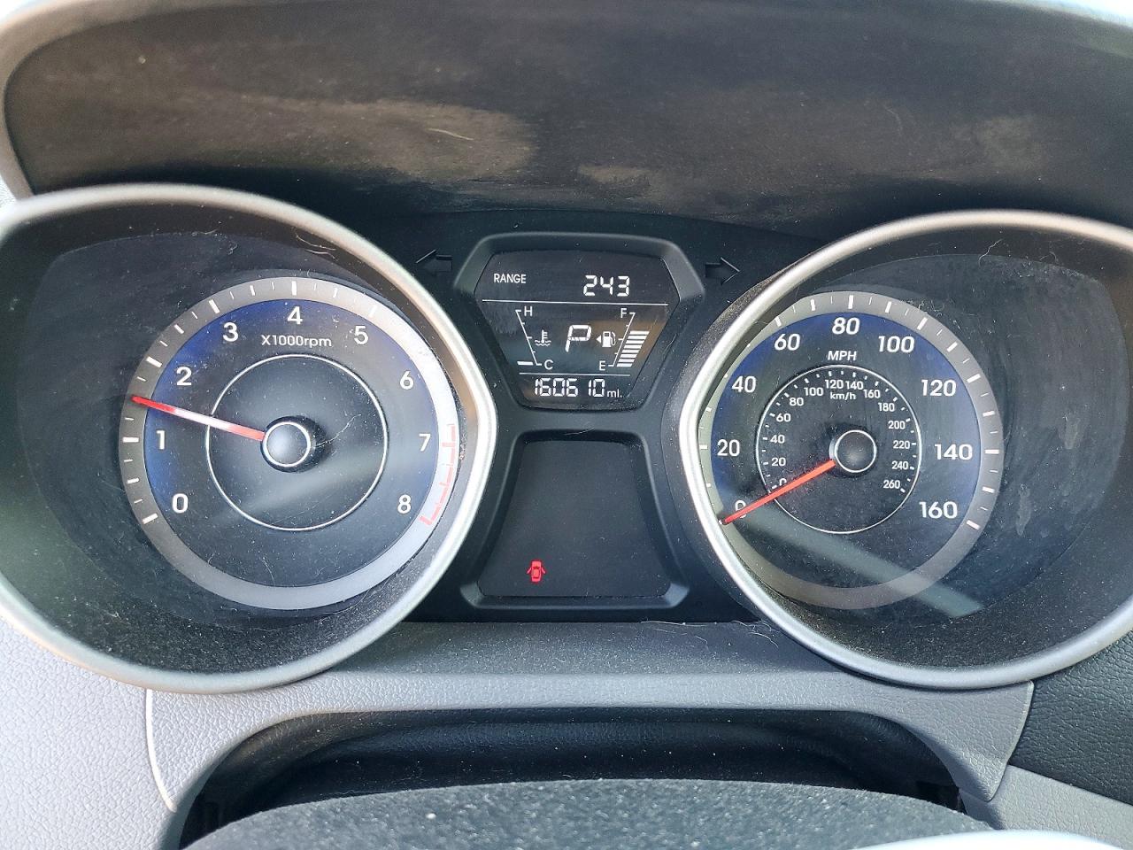 2014 HYUNDAI ELANTRA