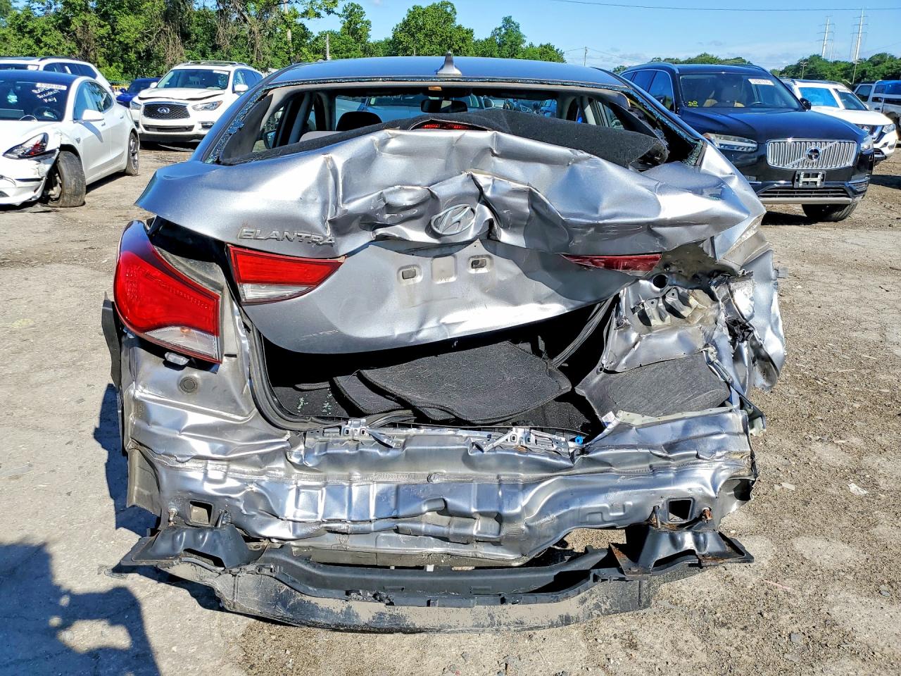 2014 HYUNDAI ELANTRA