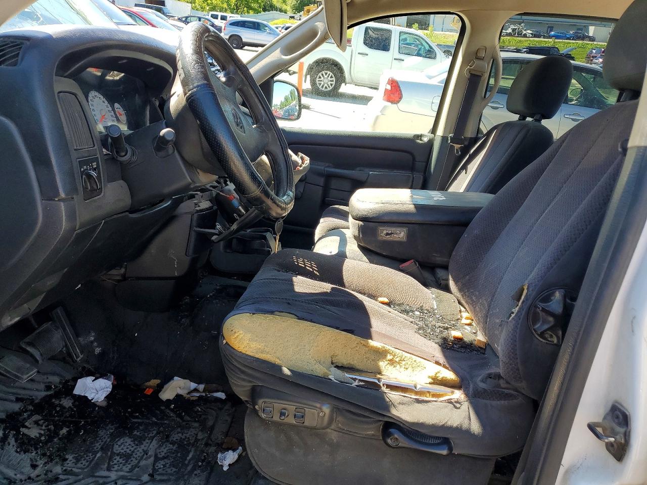 2002 DODGE RAM 1500