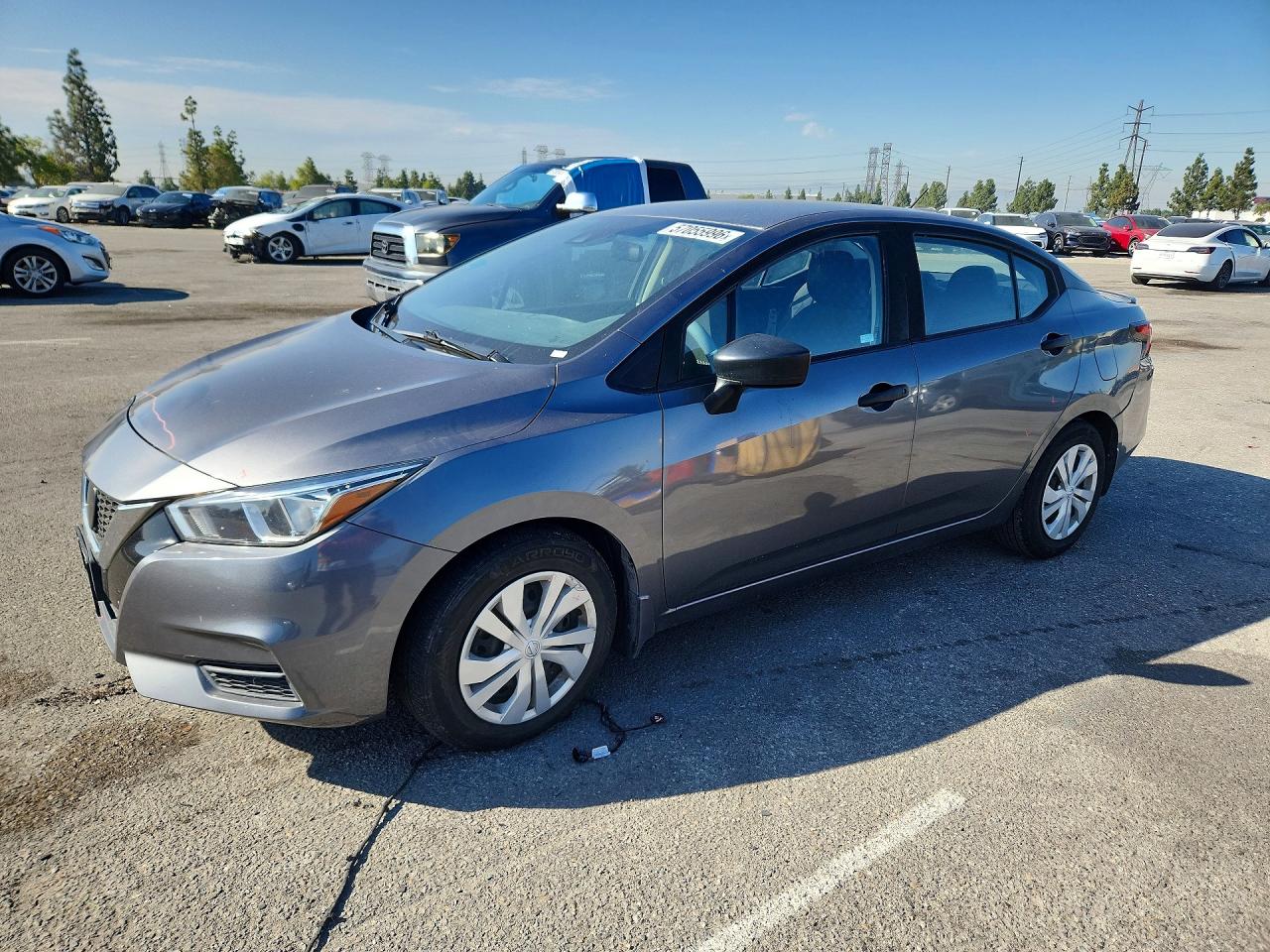 2020 NISSAN VERSA