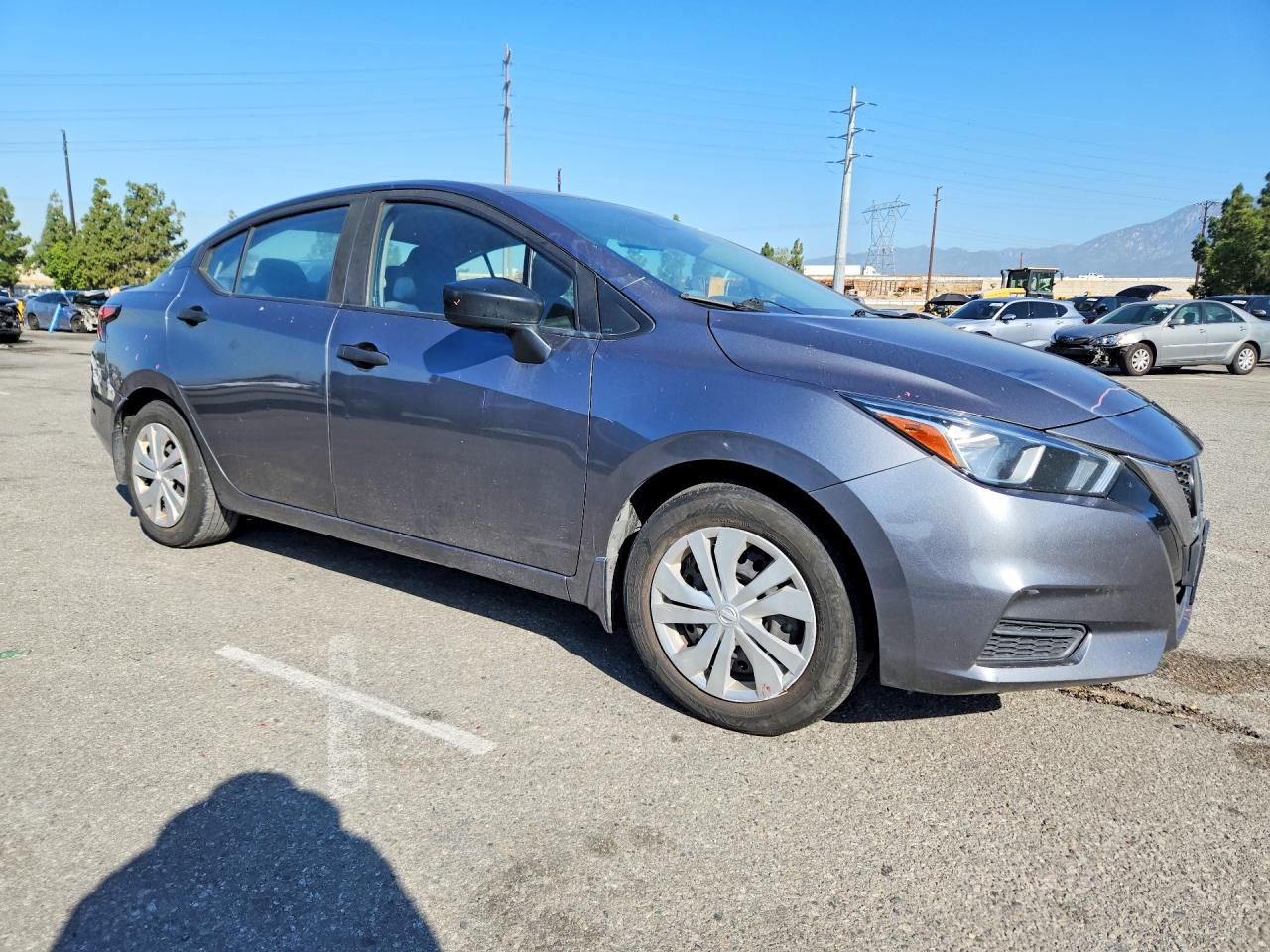 2020 NISSAN VERSA