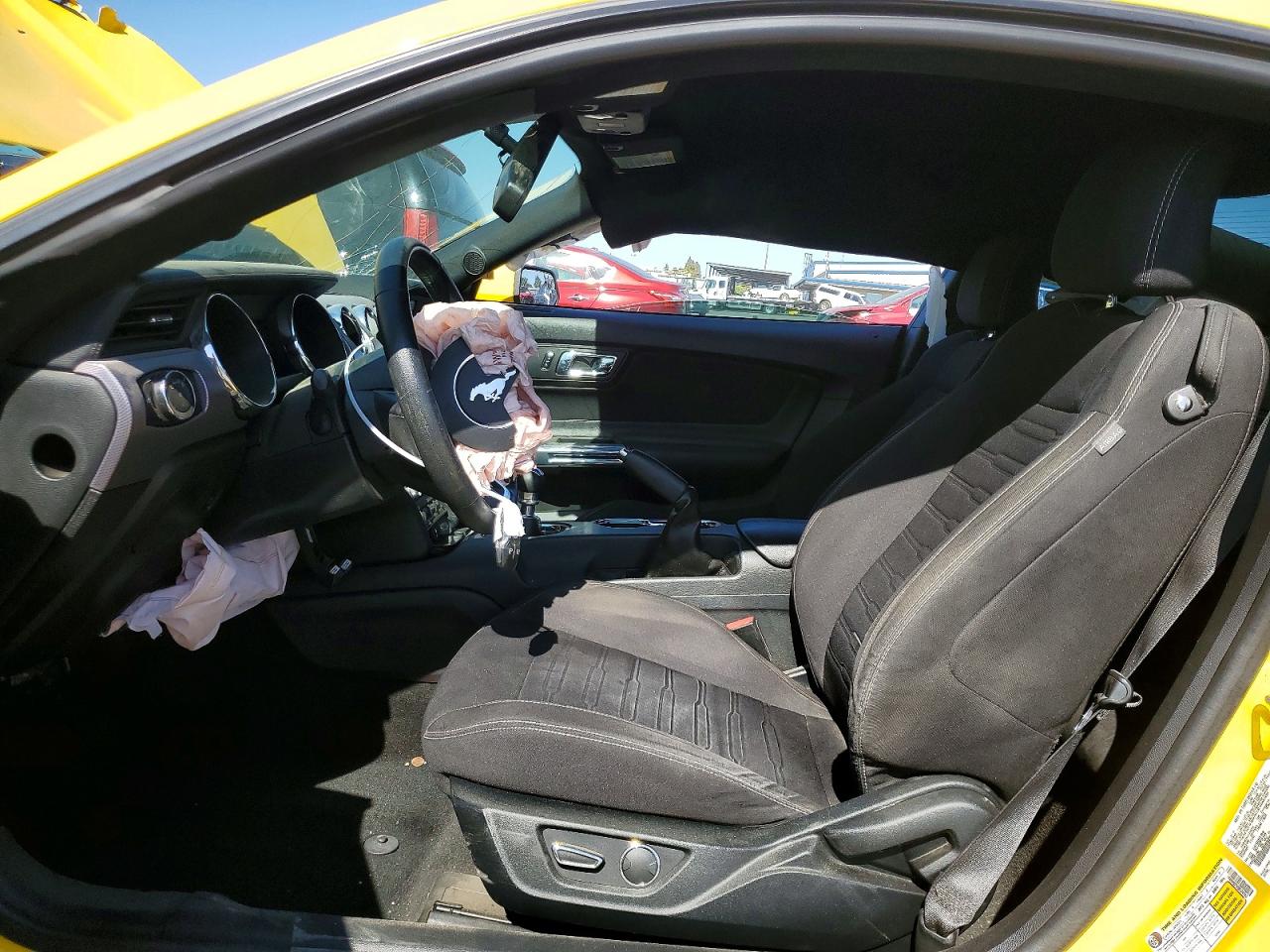 2016 FORD MUSTANG