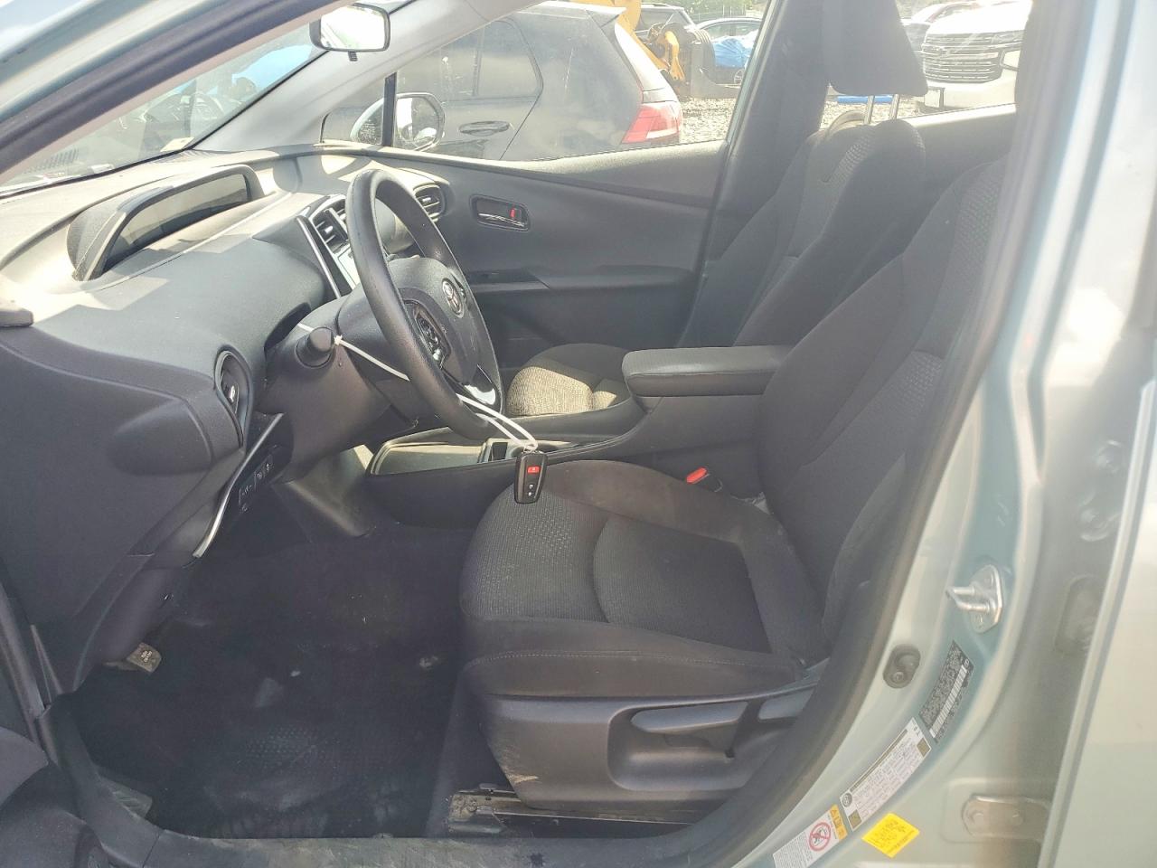 2019 TOYOTA PRIUS