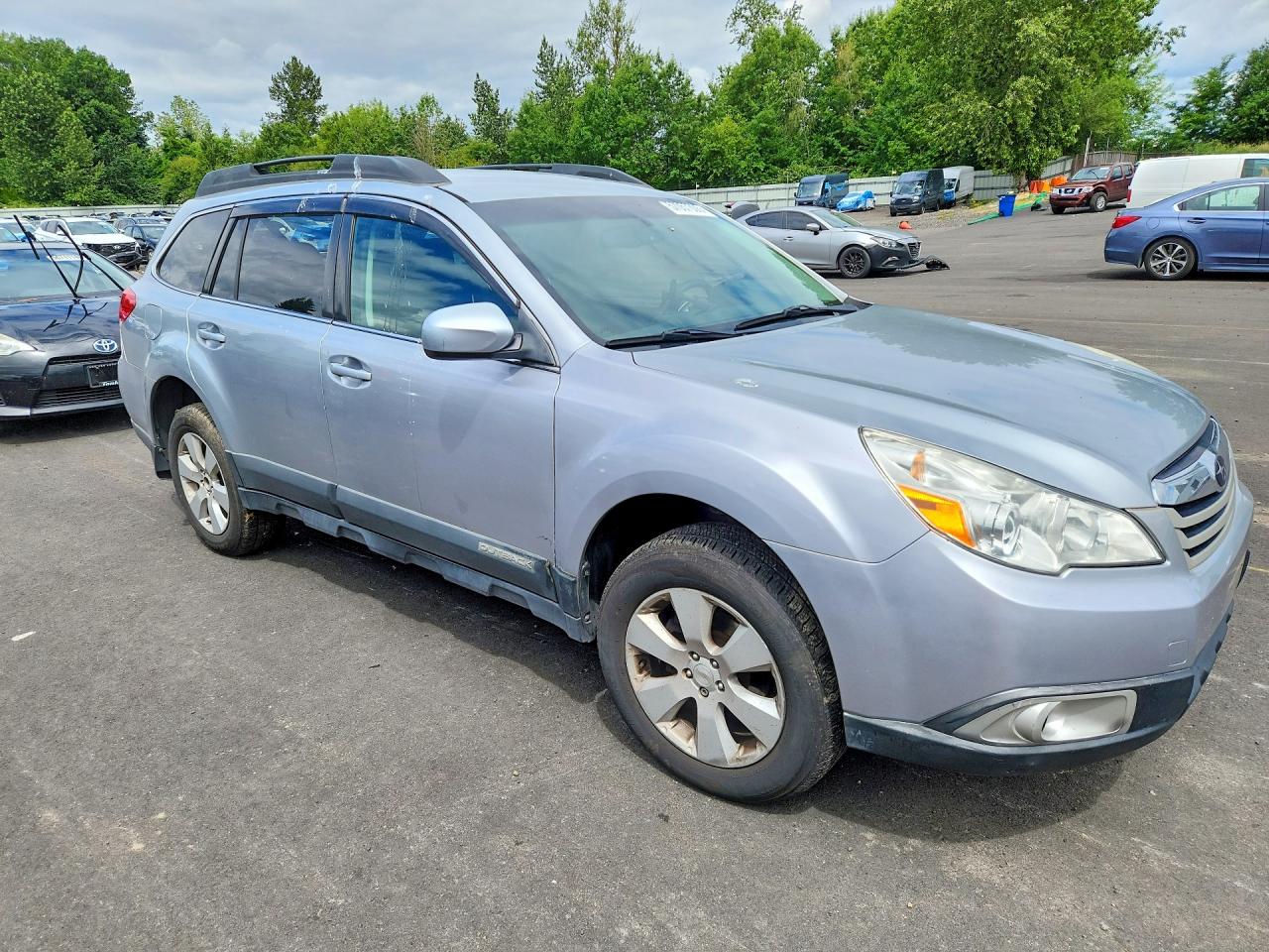 2012 SUBARU OUTBACK