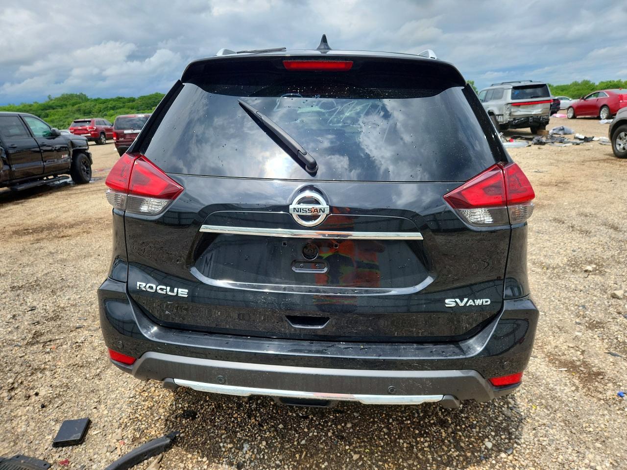 2019 NISSAN ROGUE
