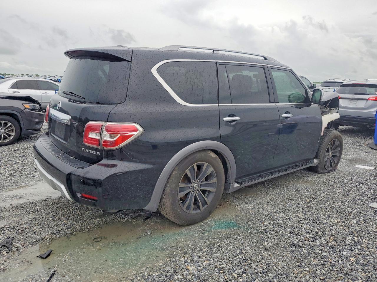 2017 NISSAN ARMADA