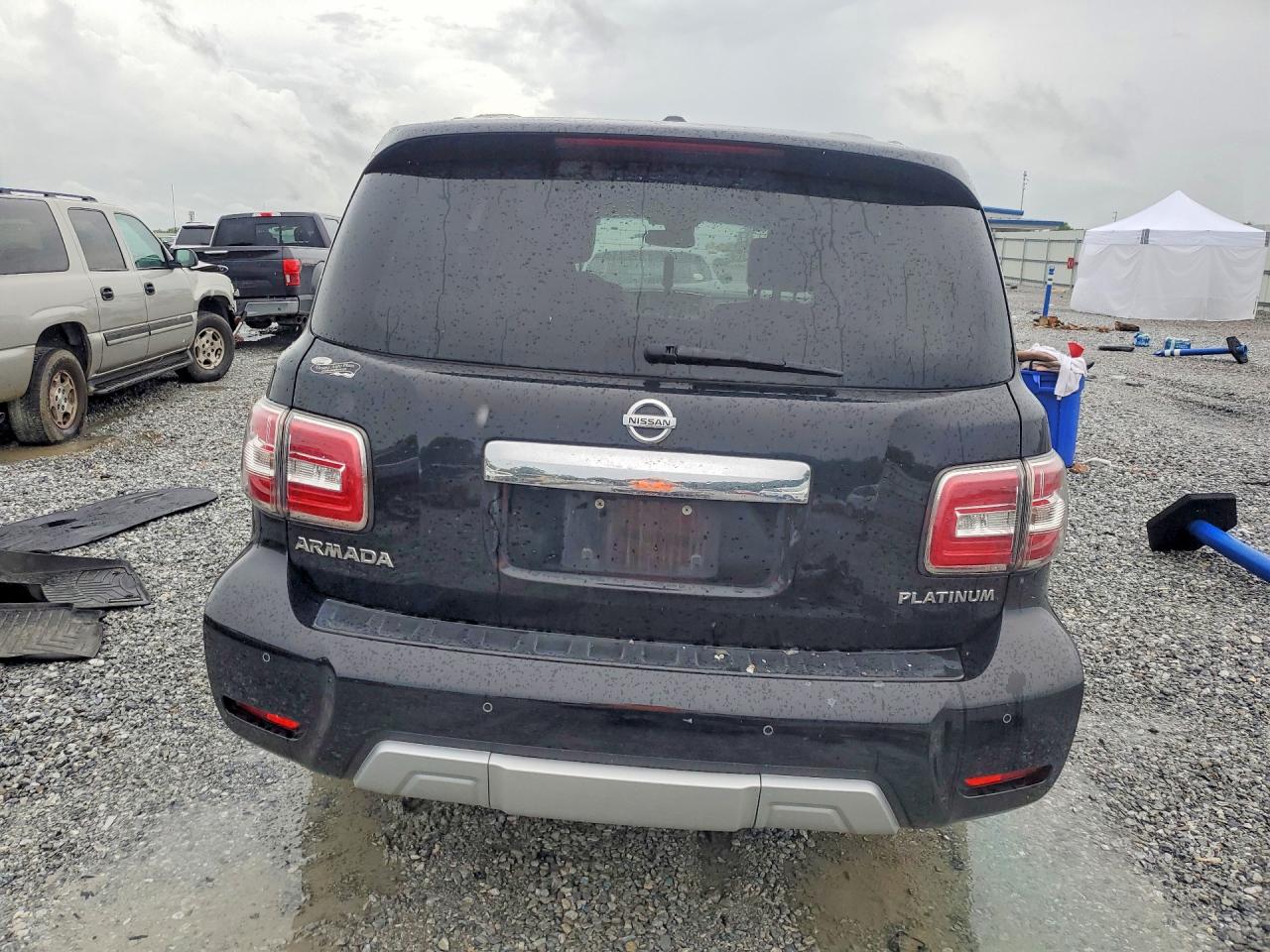 2017 NISSAN ARMADA