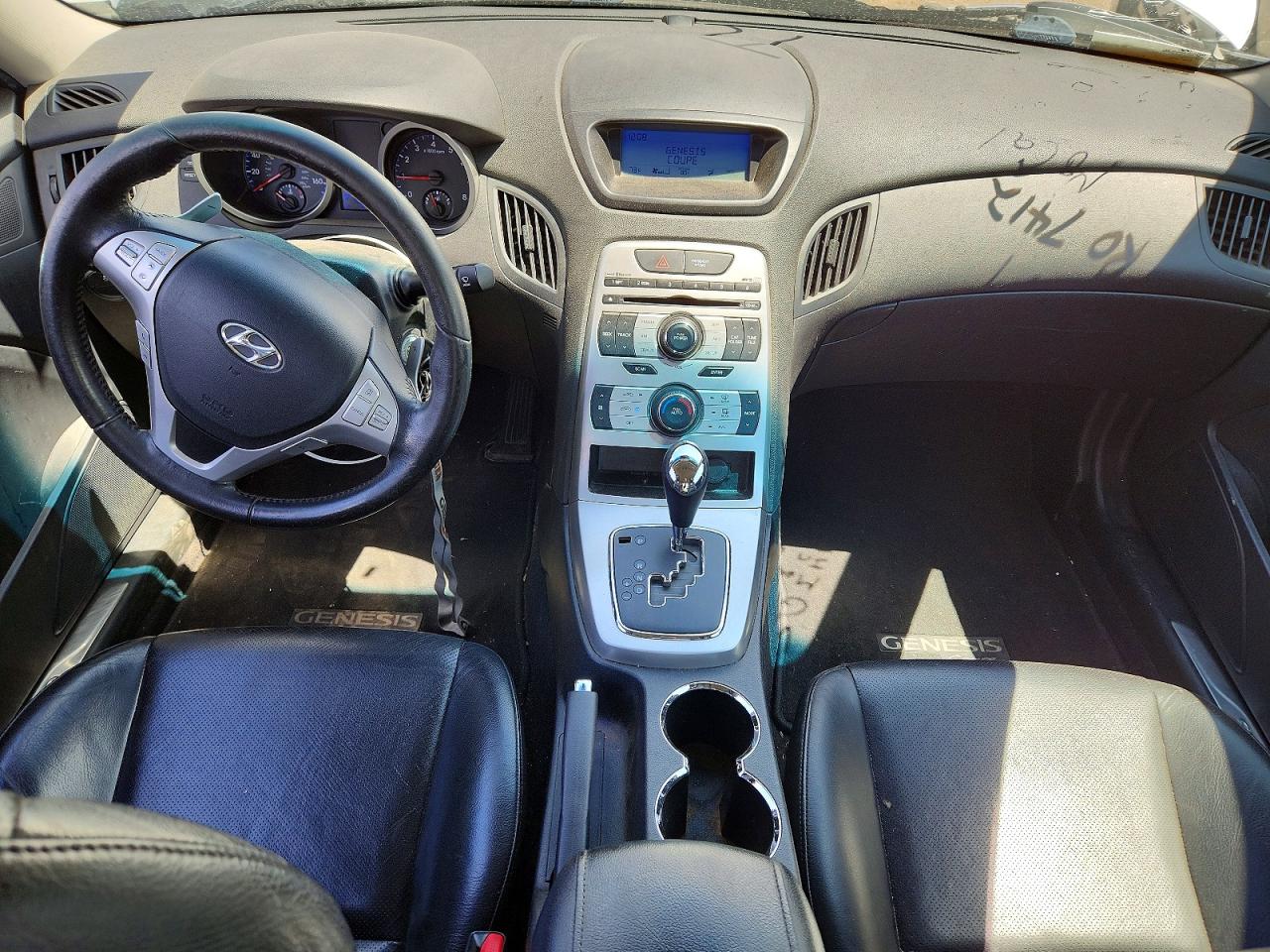 2010 HYUNDAI GENESIS