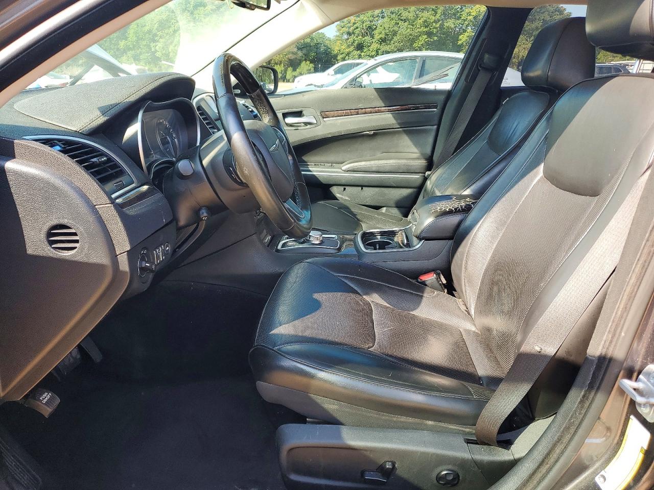2018 CHRYSLER 300