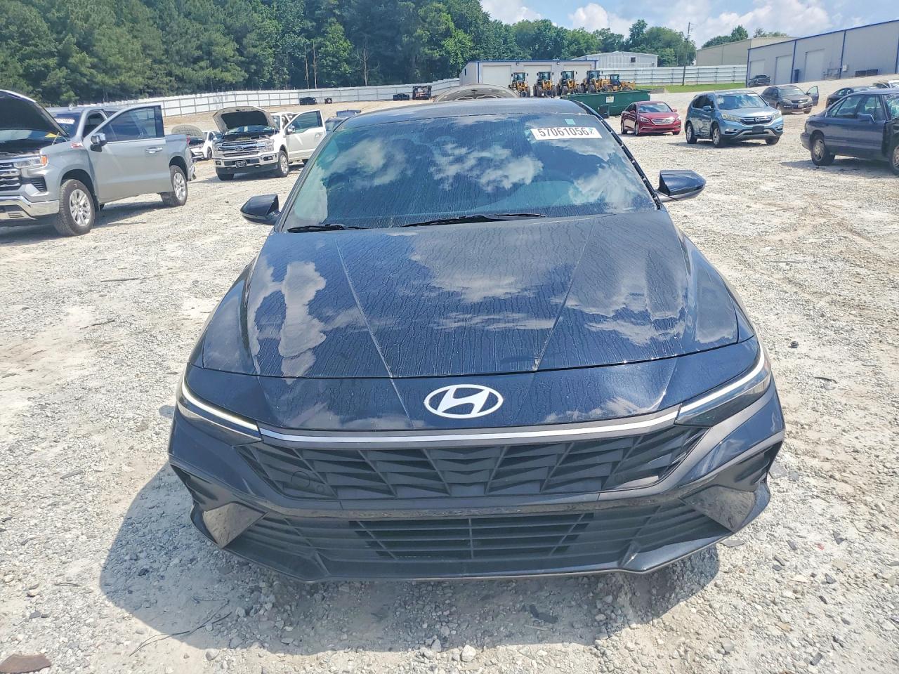 2024 HYUNDAI ELANTRA