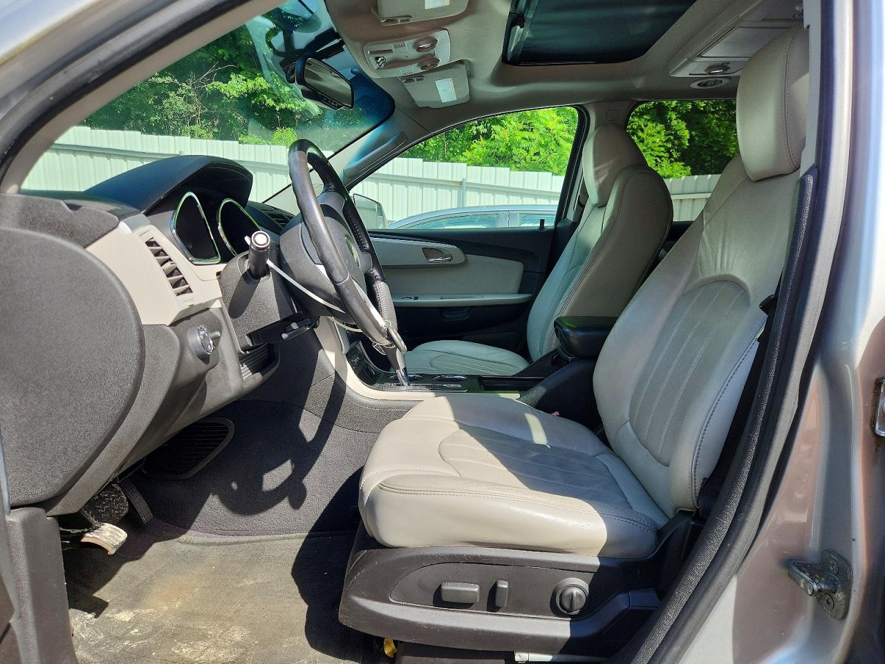 2010 CHEVROLET TRAVERSE