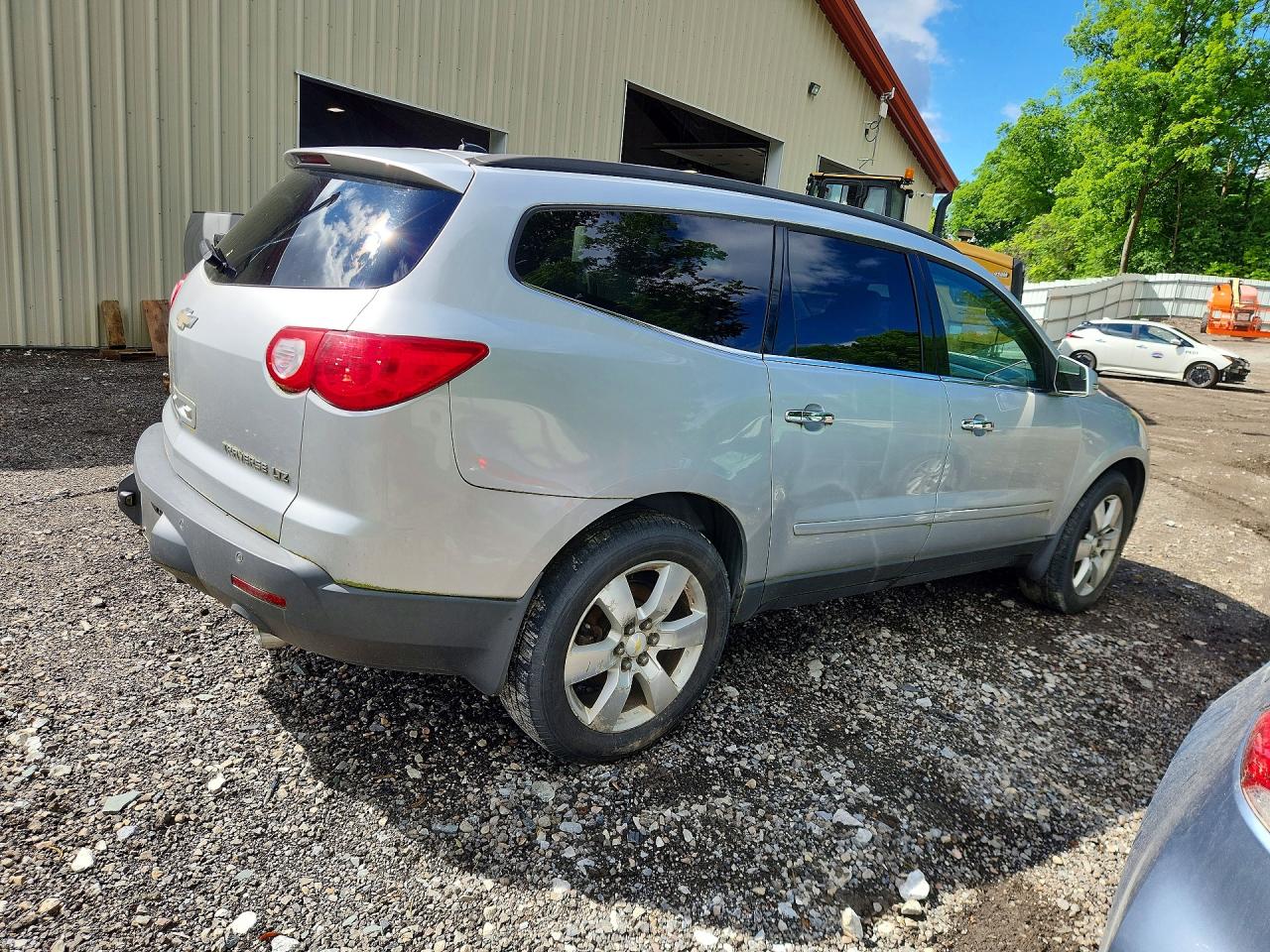 2010 CHEVROLET TRAVERSE