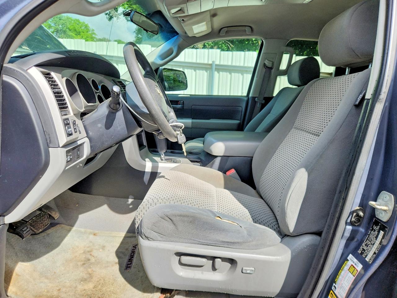 2008 TOYOTA TUNDRA