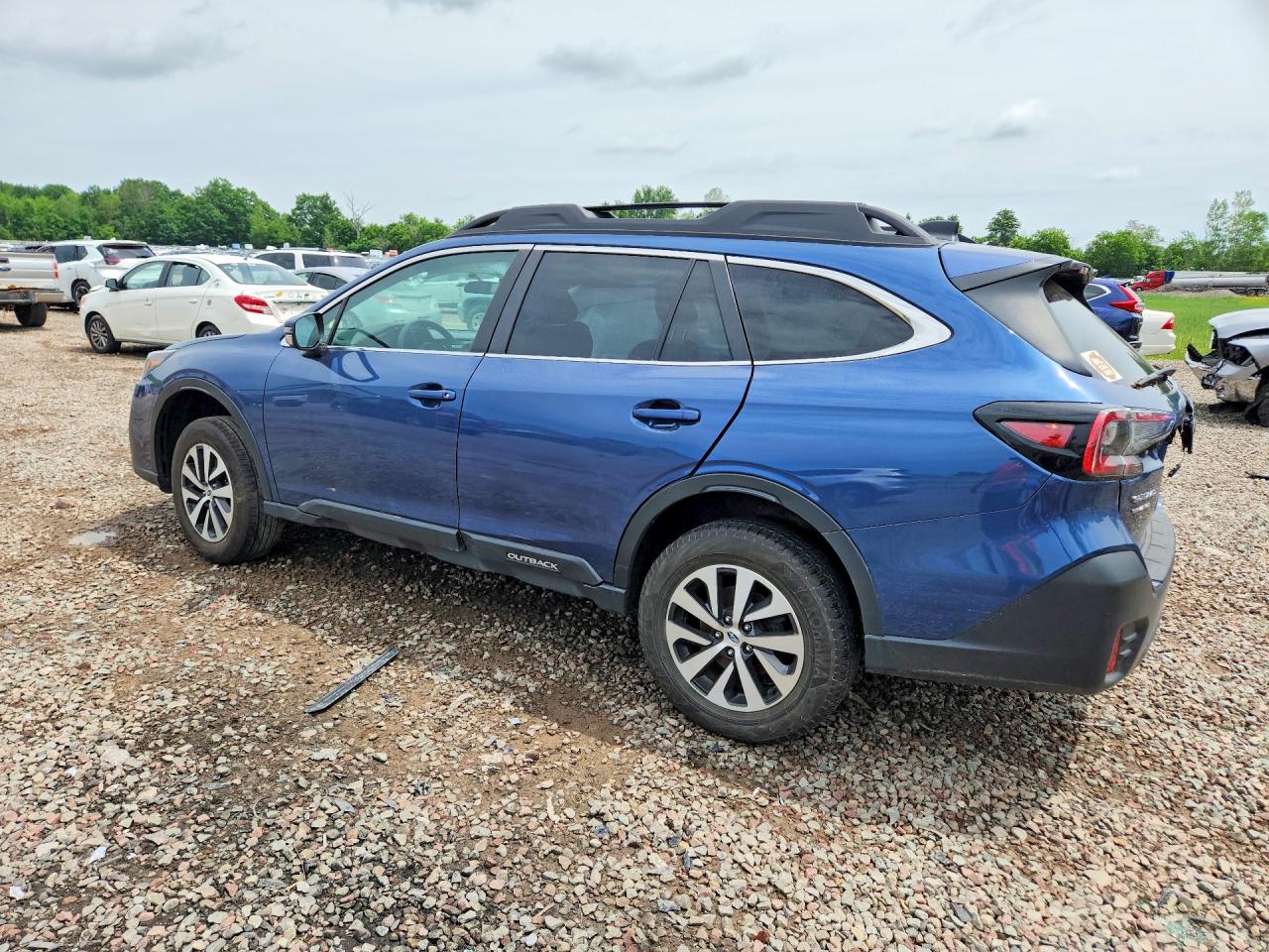 2022 SUBARU OUTBACK