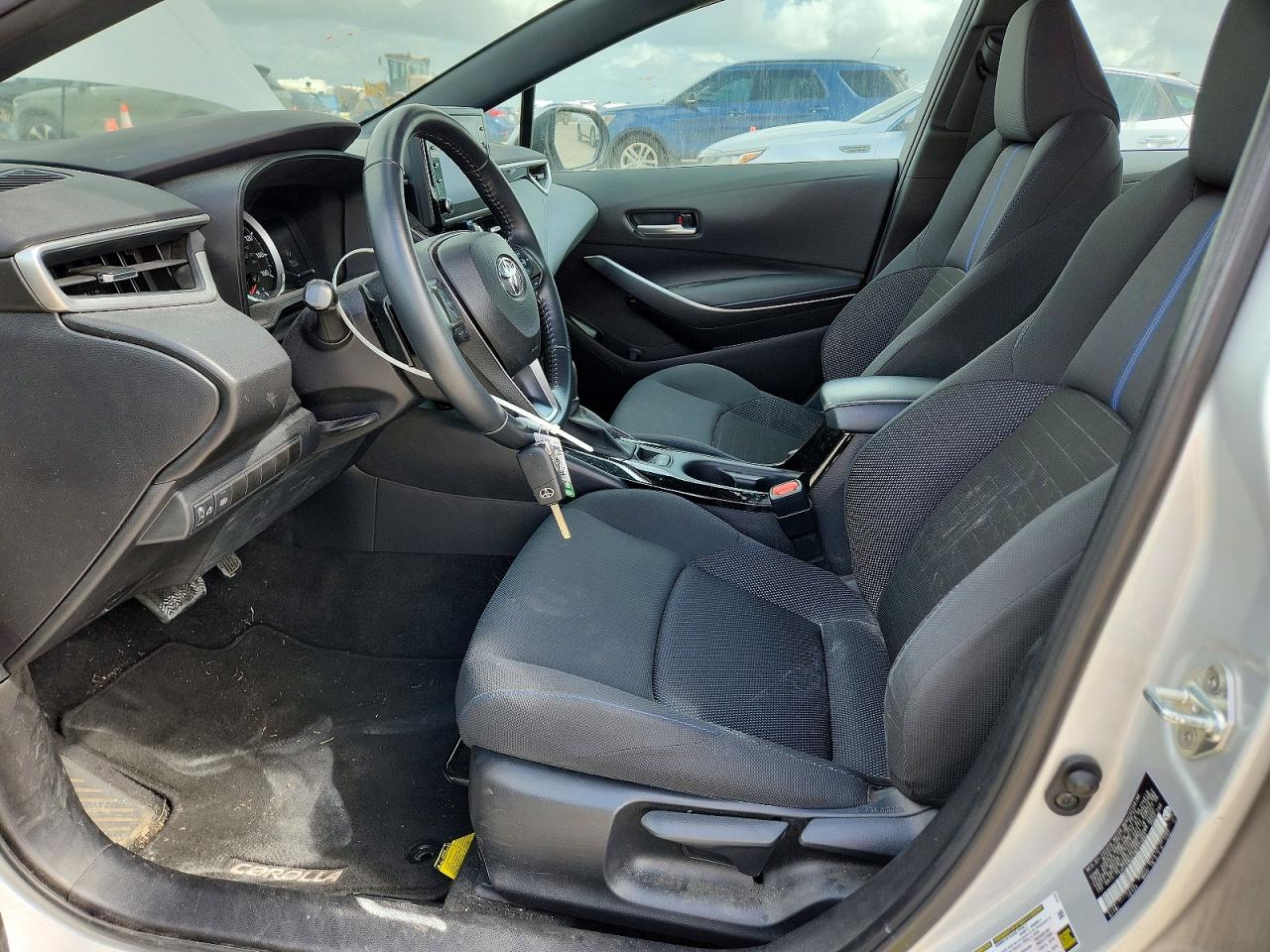 2022 TOYOTA COROLLA