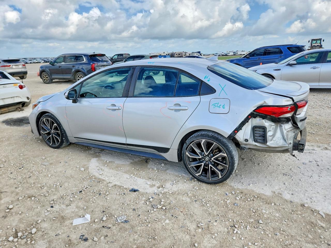 2022 TOYOTA COROLLA