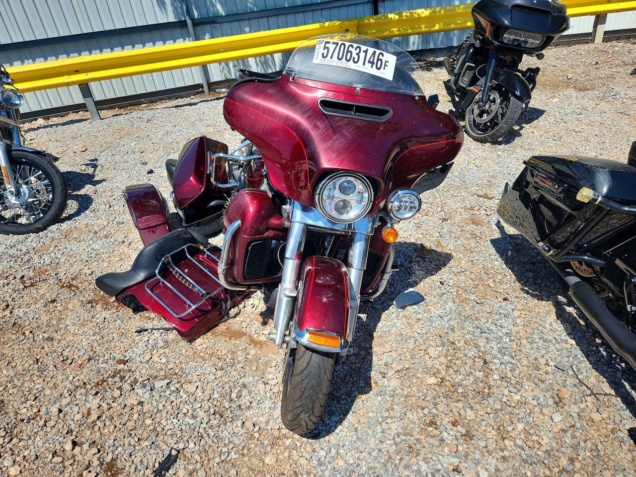 2016 HARLEY-DAVIDSON FL