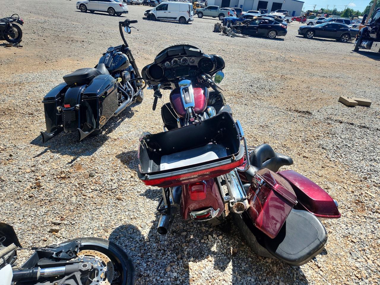 2016 HARLEY-DAVIDSON FL