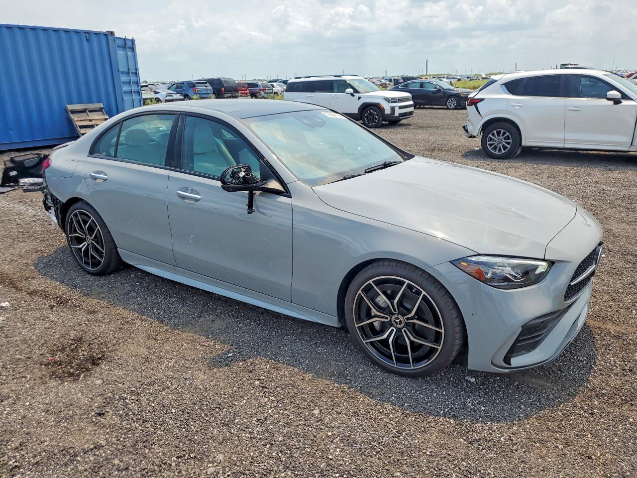 2025 MERCEDES-BENZ C-CLASS