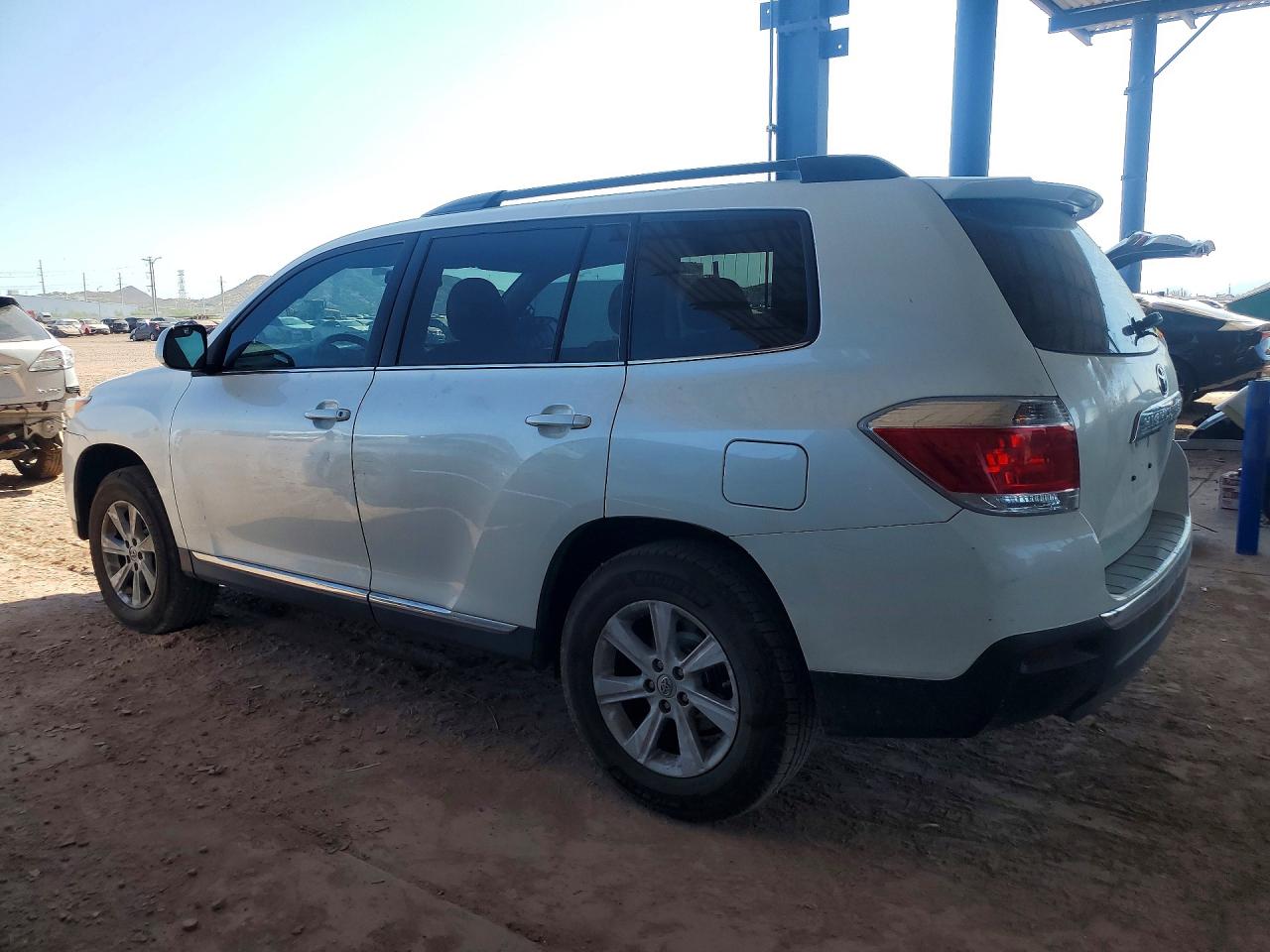 2013 TOYOTA HIGHLANDER