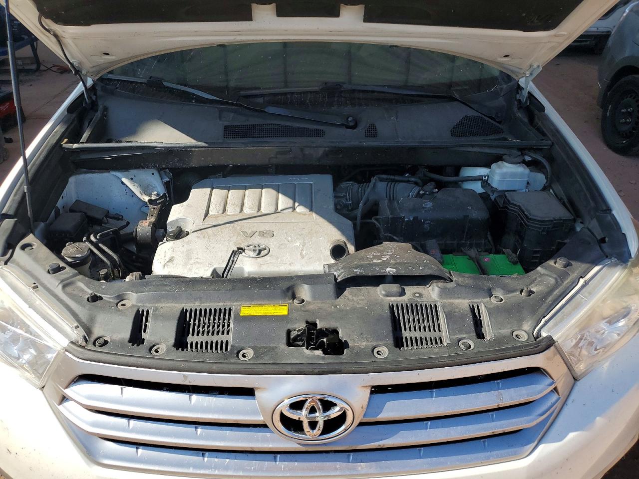 2013 TOYOTA HIGHLANDER