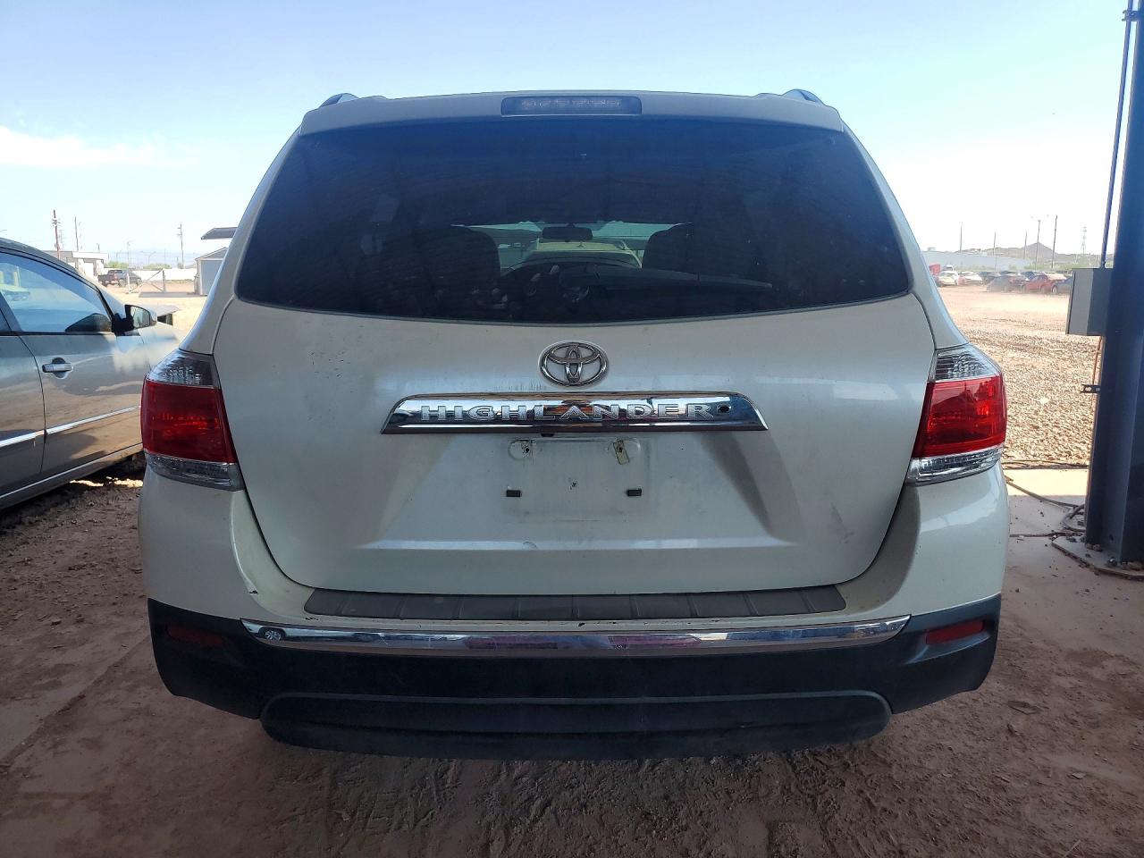 2013 TOYOTA HIGHLANDER