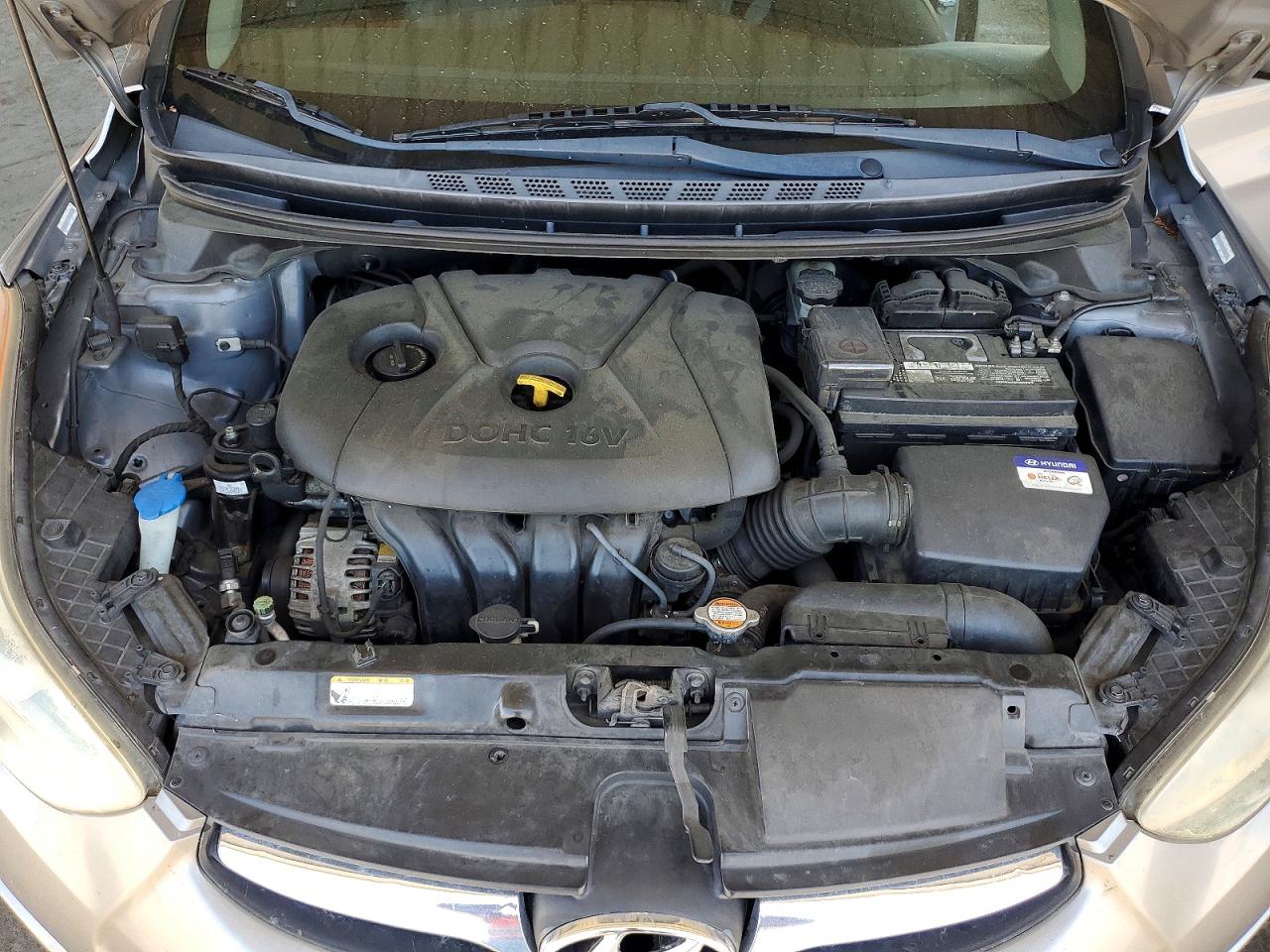 2012 HYUNDAI ELANTRA