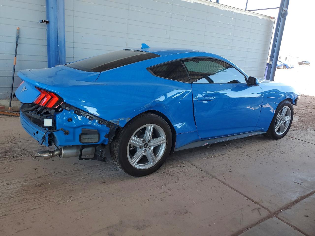 2026 FORD MUSTANG