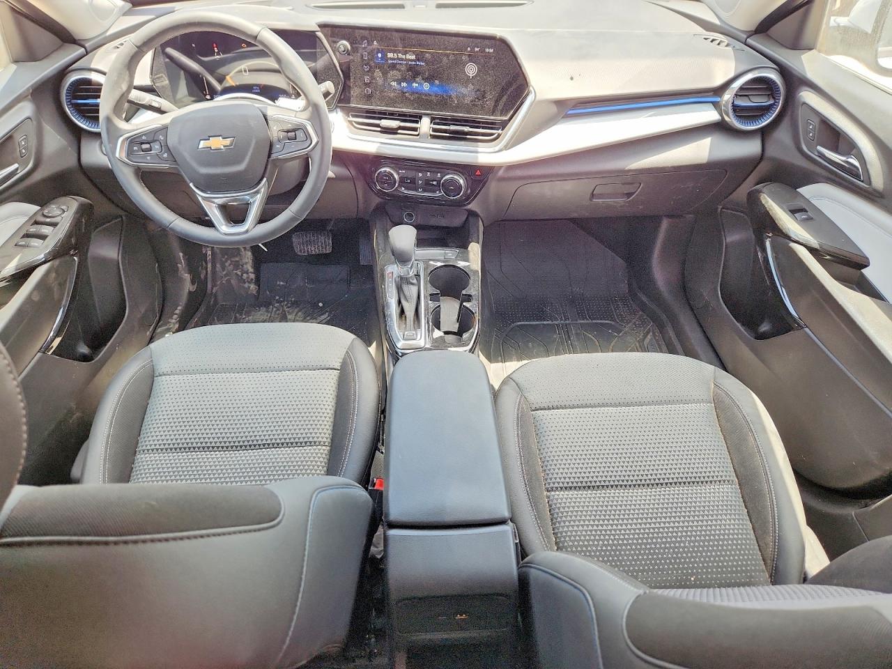 2026 CHEVROLET TRAX
