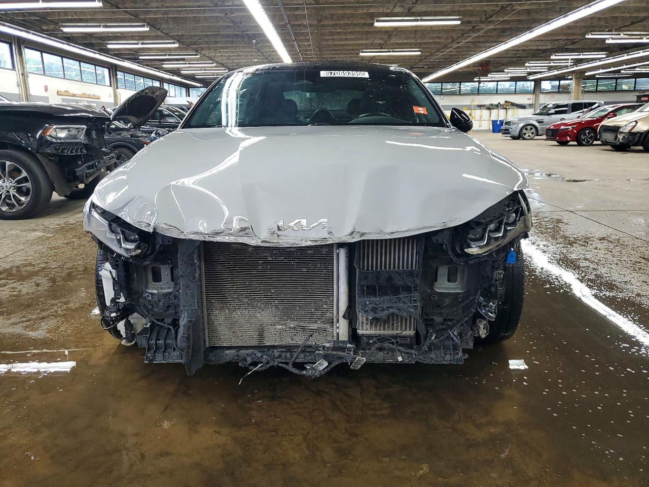 2023 KIA K5