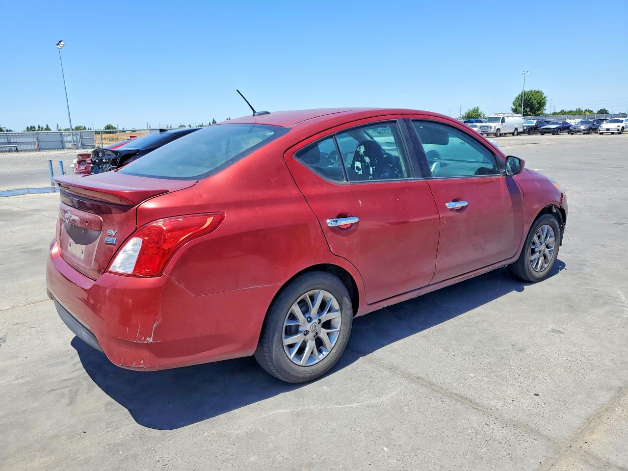 2018 NISSAN VERSA