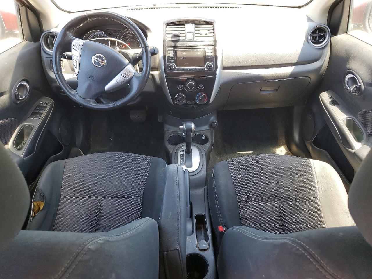 2018 NISSAN VERSA