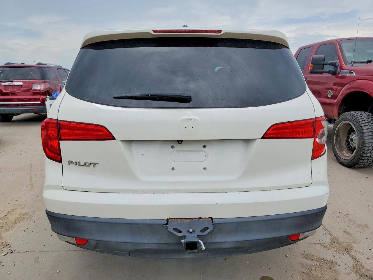 2017 HONDA PILOT