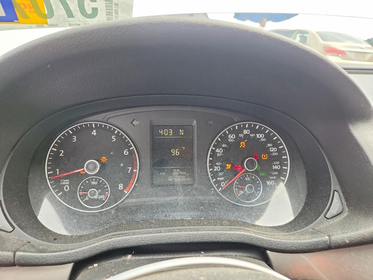 2013 VOLKSWAGEN PASSAT