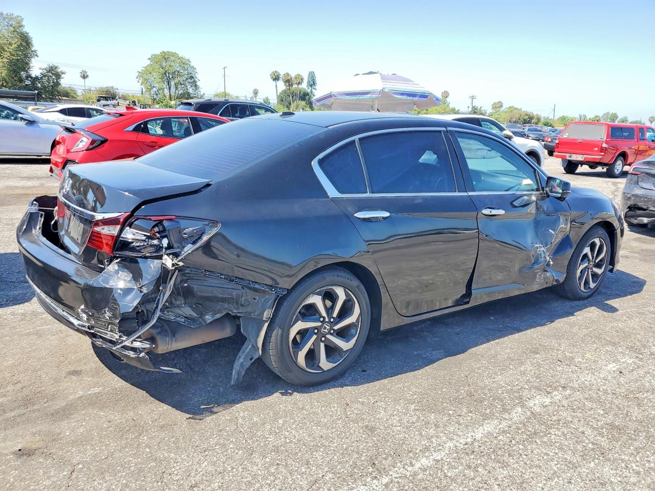 2016 HONDA ACCORD