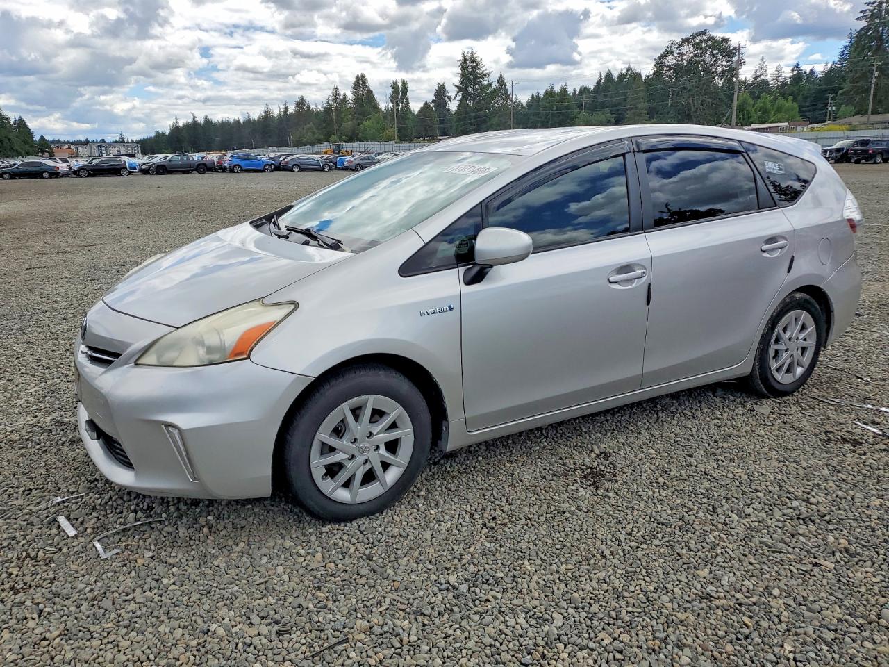 2013 TOYOTA PRIUS
