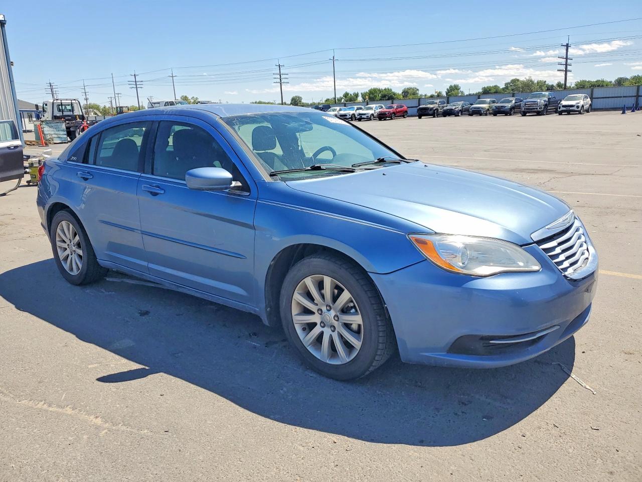 2011 CHRYSLER 200