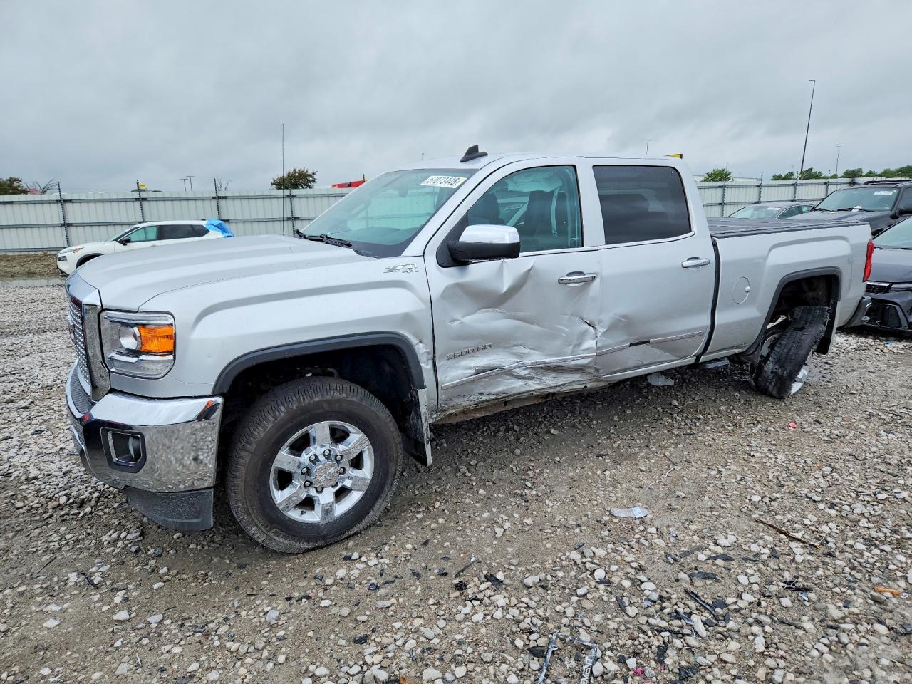 2015 GMC SIERRA