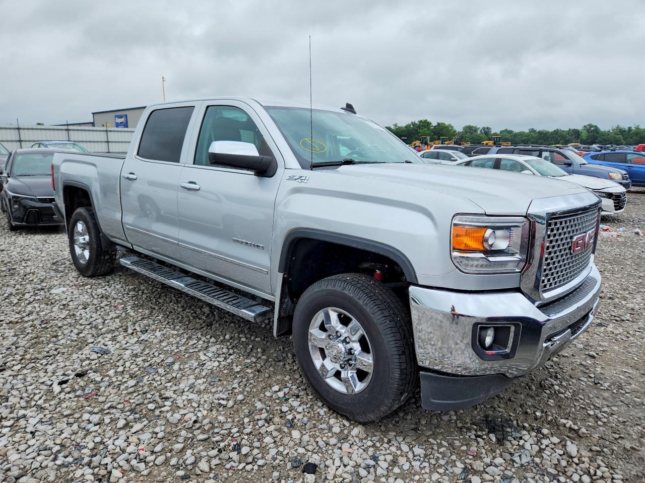 2015 GMC SIERRA