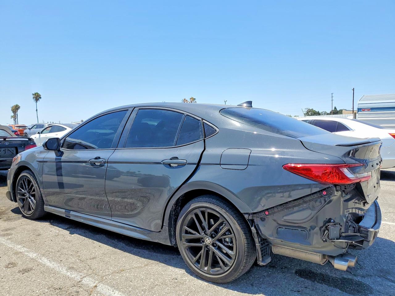 2025 TOYOTA CAMRY