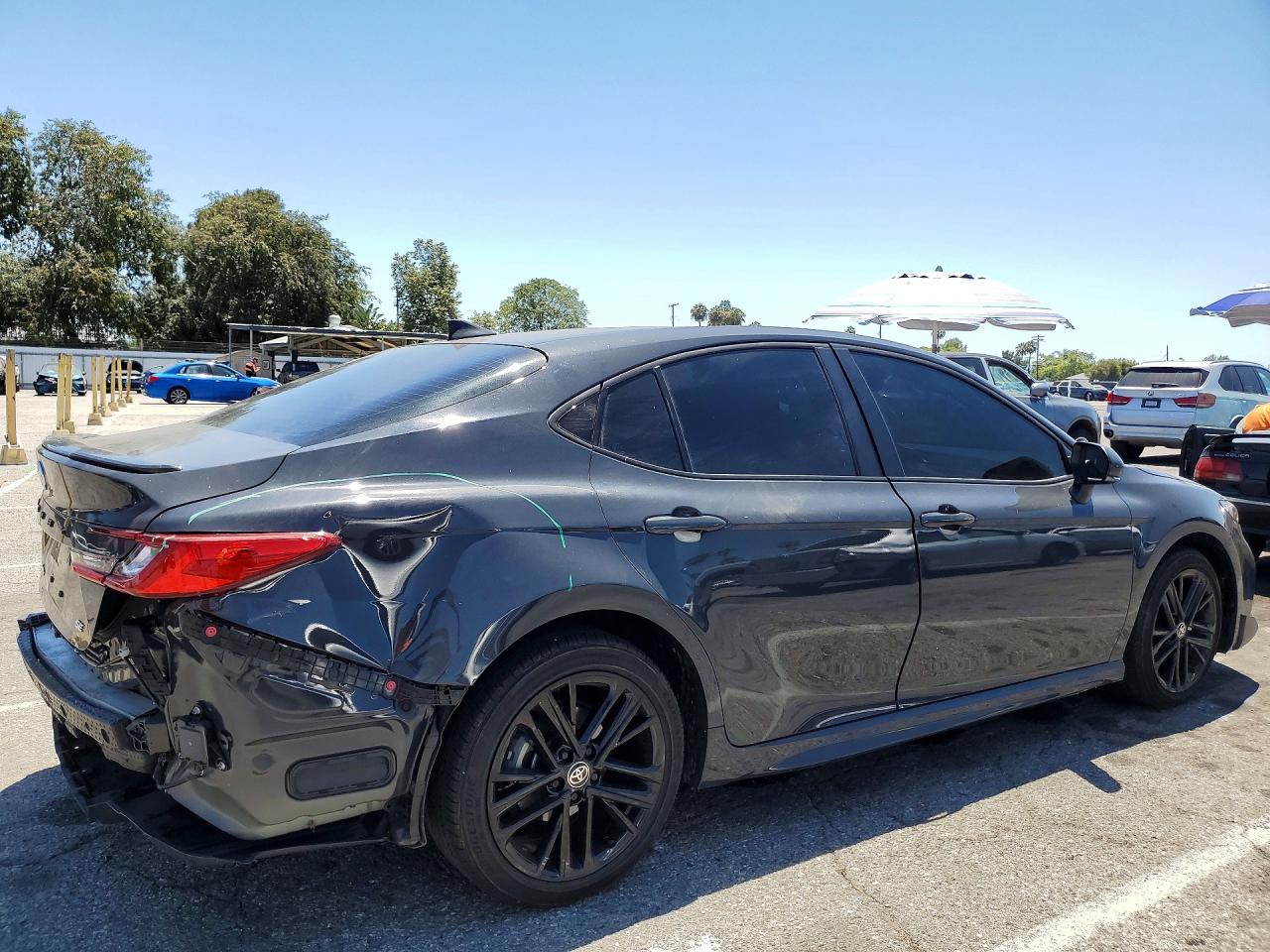 2025 TOYOTA CAMRY